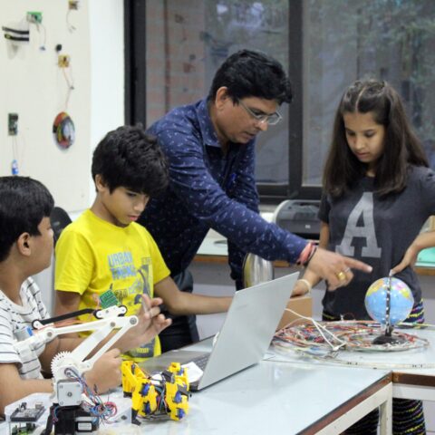 Innovation Hub (Large)